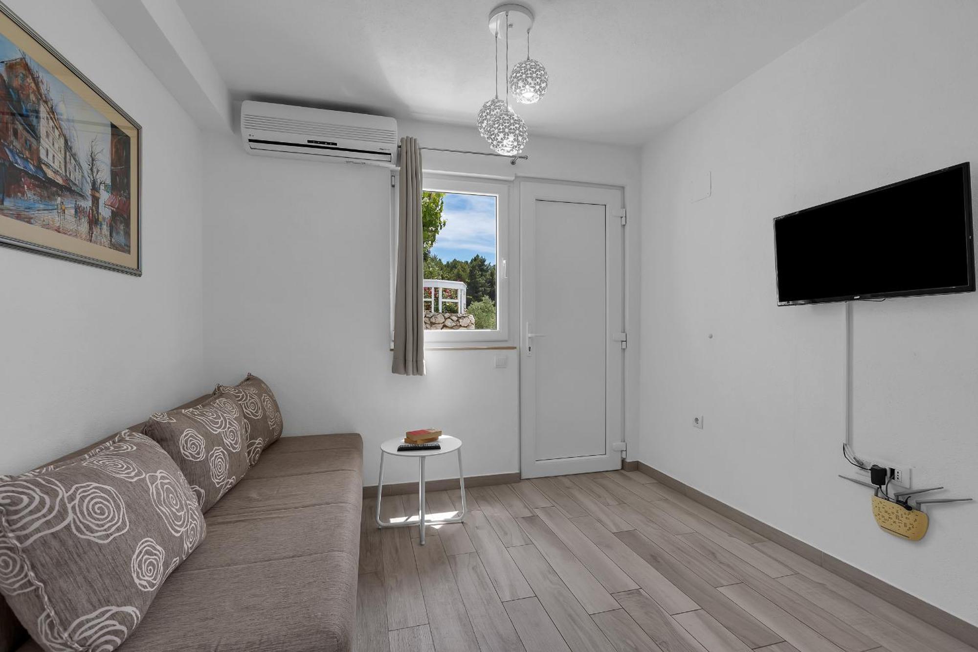 Apartment Katarina *